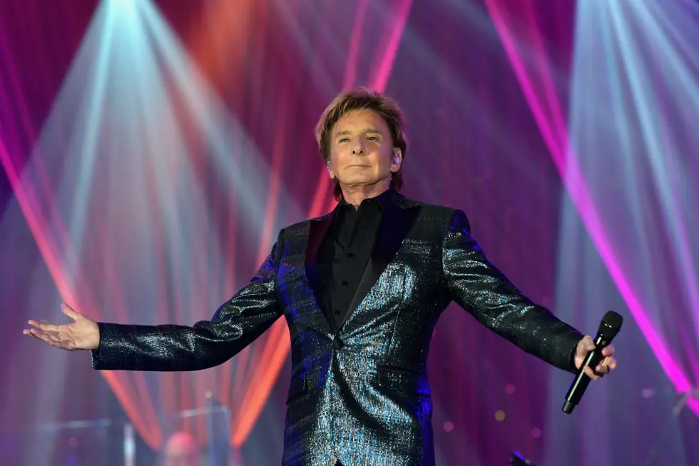 Barry Manilow To Visit Minnesota One Last Time