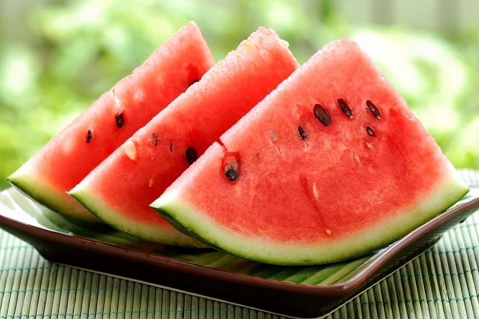 [WATCH] I Bet You&#8217;ve Never Cut Your Watermelon Like This!