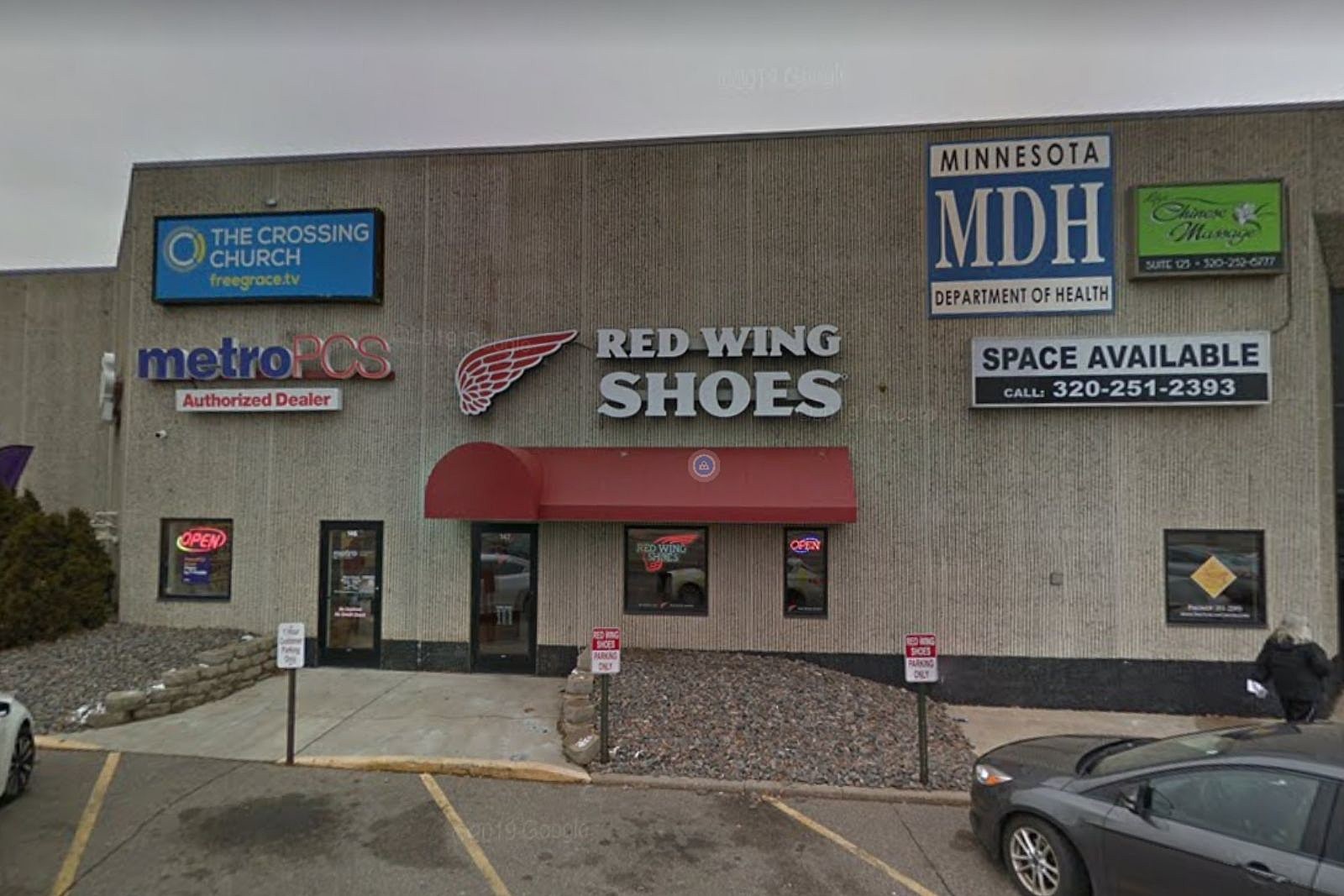 red wing boot dealer near me