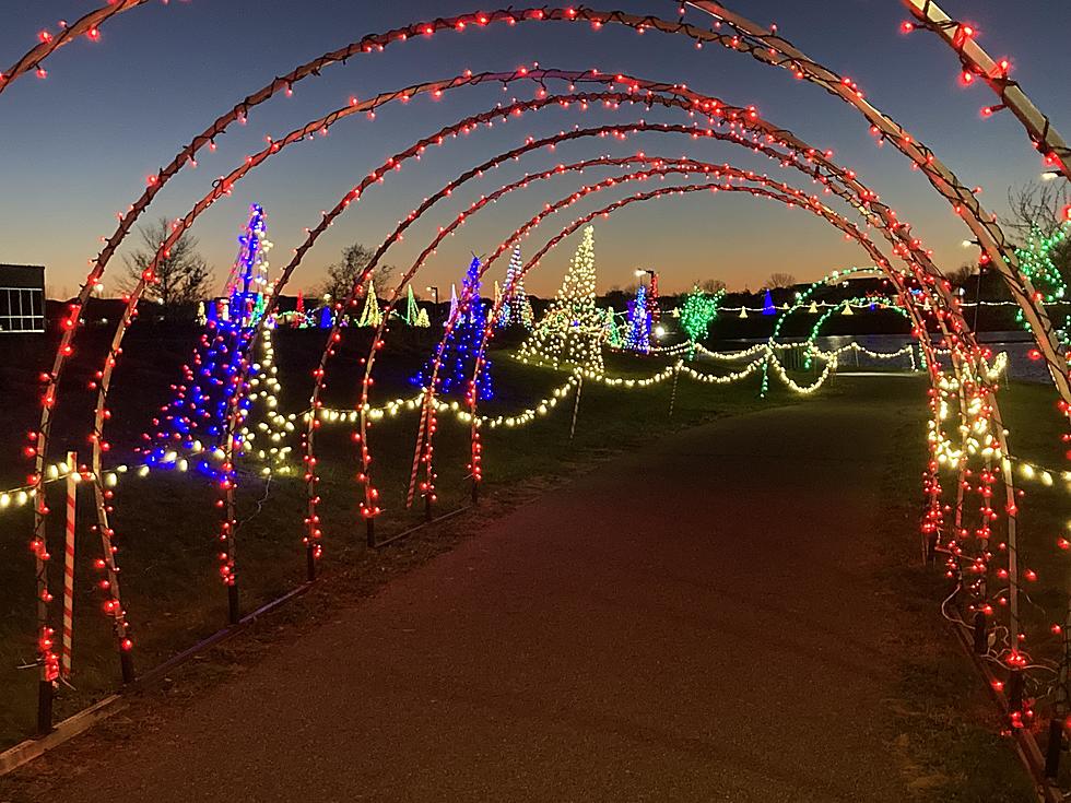 Preview Sartell&#8217;s Country Lights Festival &#8211; Over A Million Lights! &#8211; Plus Schedule