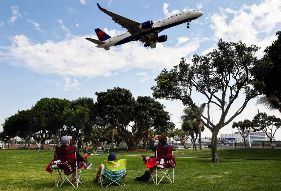 Delta Airlines To Raise Health Insurance Premiums For Unvaccinated Employees