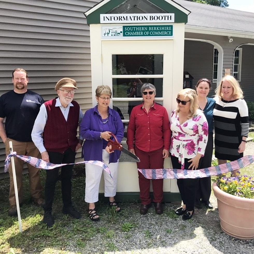 Chamber Visitors’ Booth Opened in Egremont