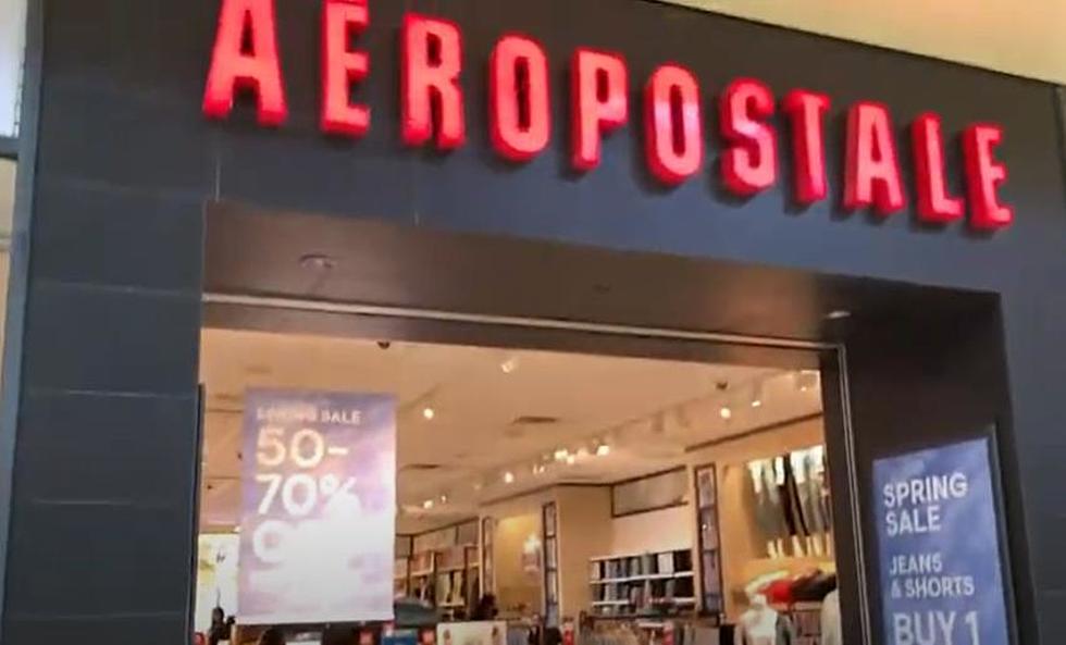 1,000 Aeropostale Photos Stock Photos, High-Res Pictures, and Images -  Getty Images