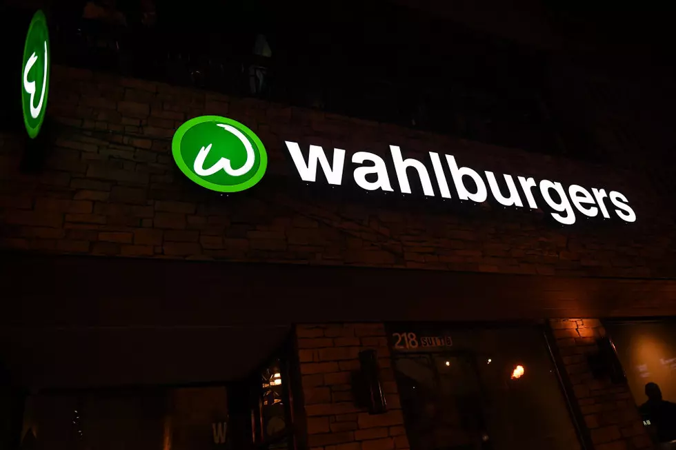 Wahlburgers Set Date to Open May 25th at MGM Springfield