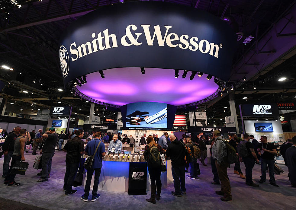 Smith &#038; Wesson Pink-Slipping 550 Workers &#038; Moving Headquarters&#8230;Assault Weapon Legislation Blamed