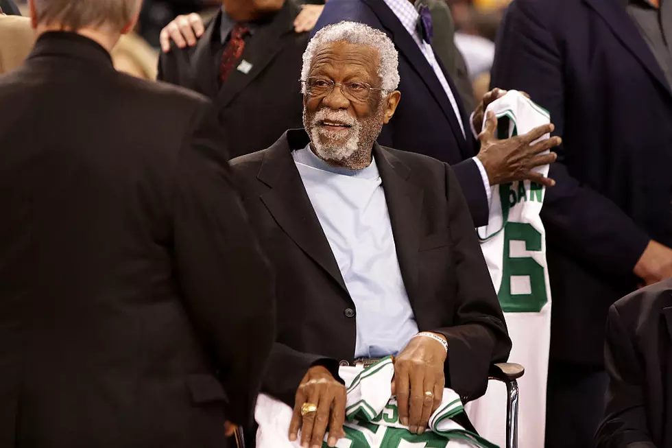 Lakers leave Celtics rivalry aside to honor Bill Russell's legendary No.6