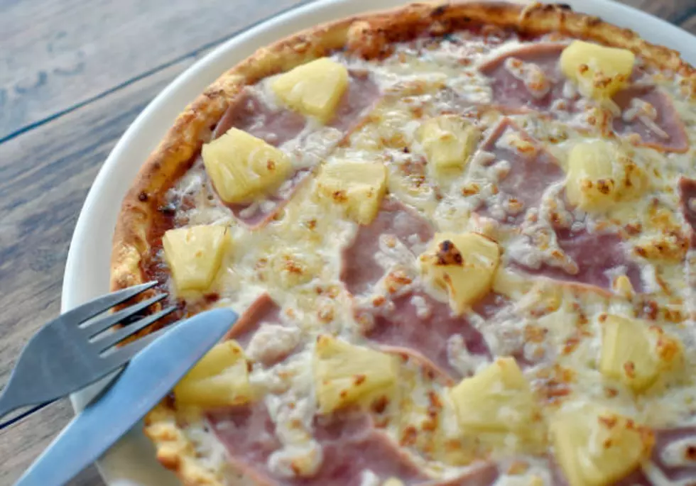 5 Reasons Why Pineapple Absolutely Does NOT Belong On Pizza in Massachusetts!