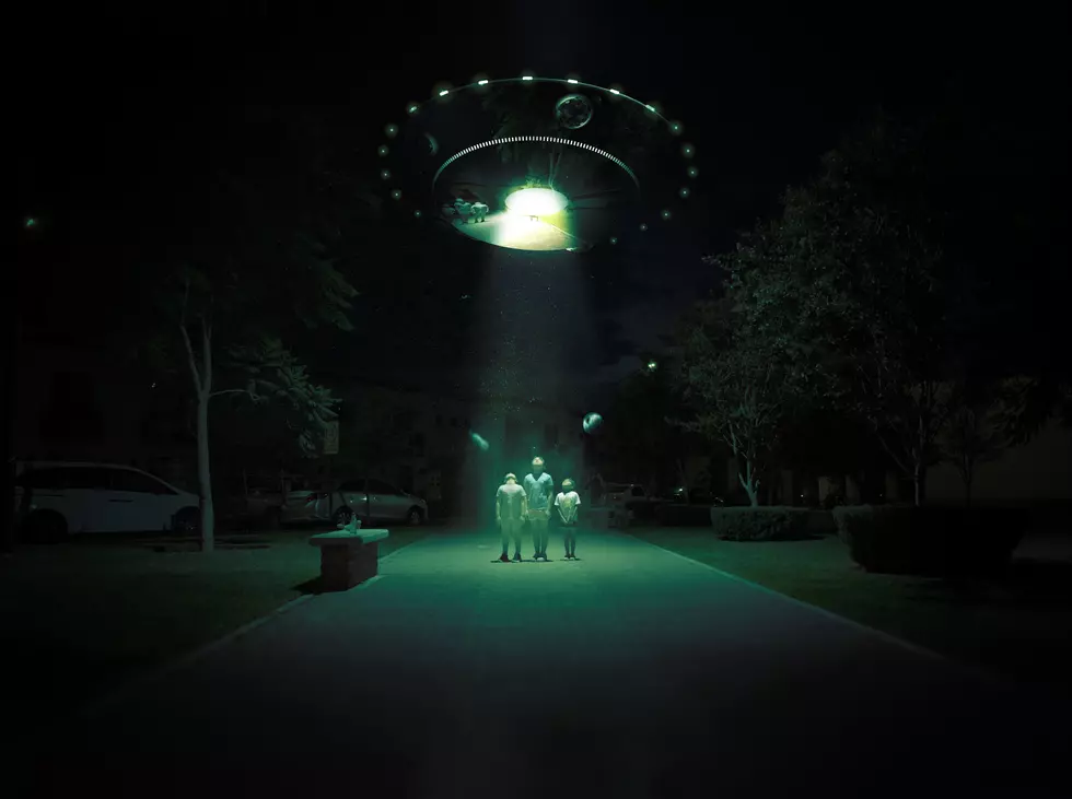 These Are the Best Times and Dates to Spot a UFO in Massachusetts
