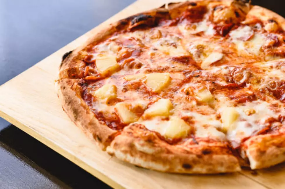 These 5 Reasons Are Why Pineapple Should NEVER Be Allowed to Be On Pizza in Massachusetts