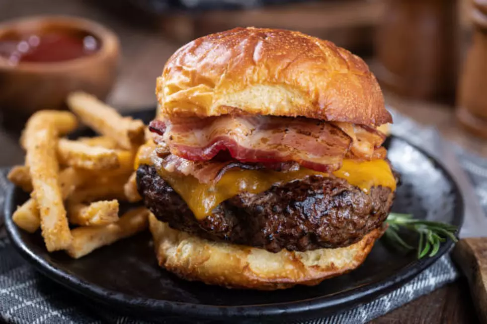 These 5 Burger Joints Are Where to Find the Best Burgers in Massachusetts