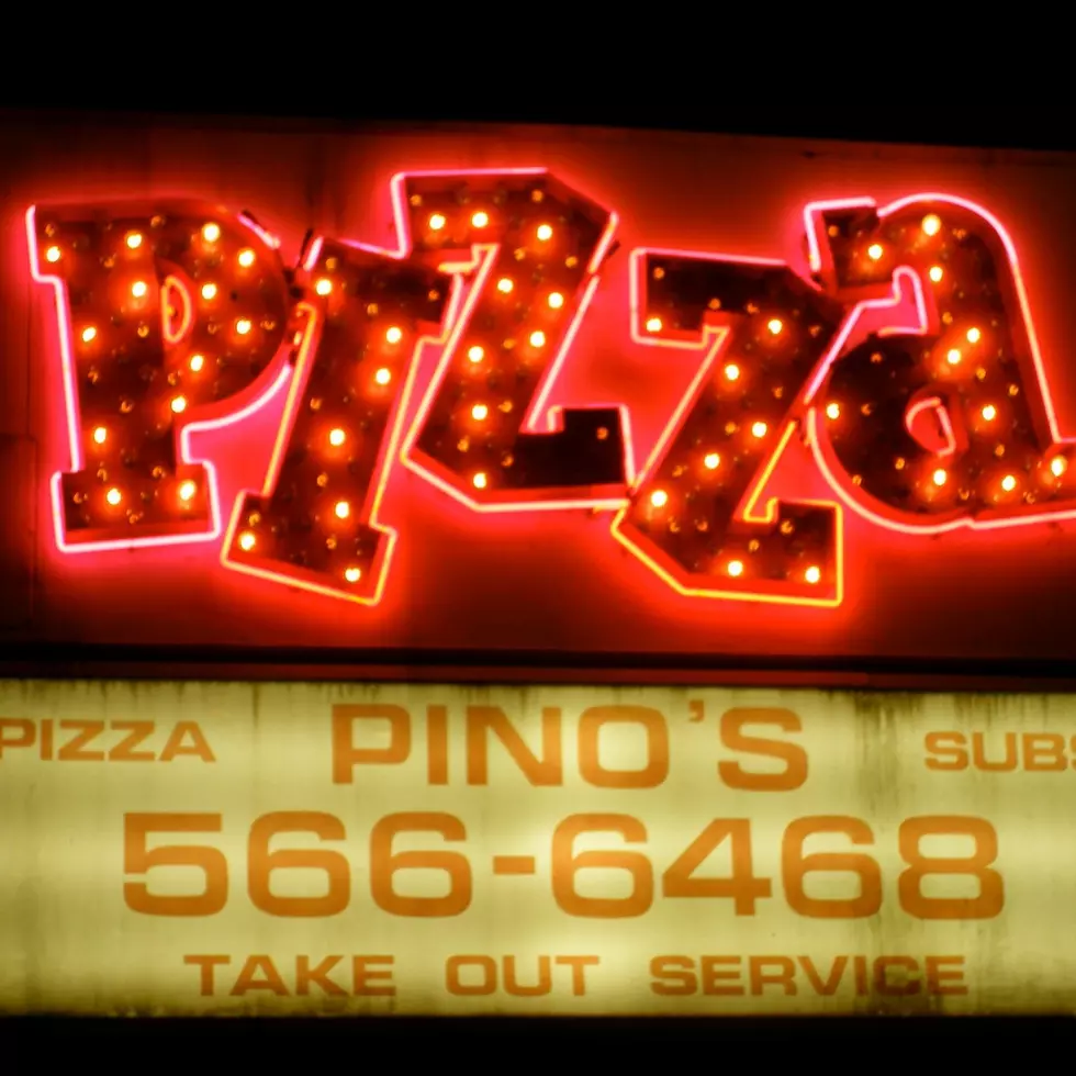 Pino's Pizza Facebook