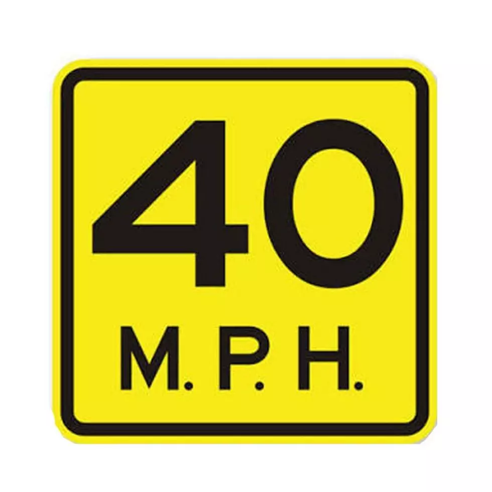 What’s A Yellow Speed Limit Sign In Massachusetts Mean?