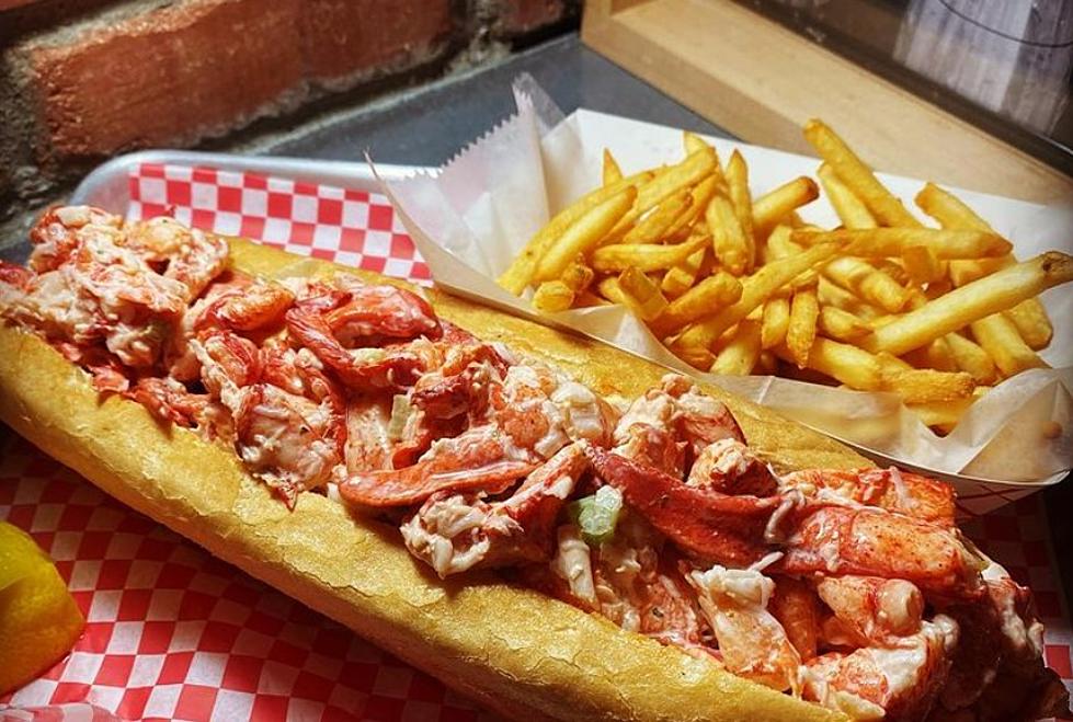 The 10 Highest Rated, Most Overstuffed Lobster Rolls in Massachusetts