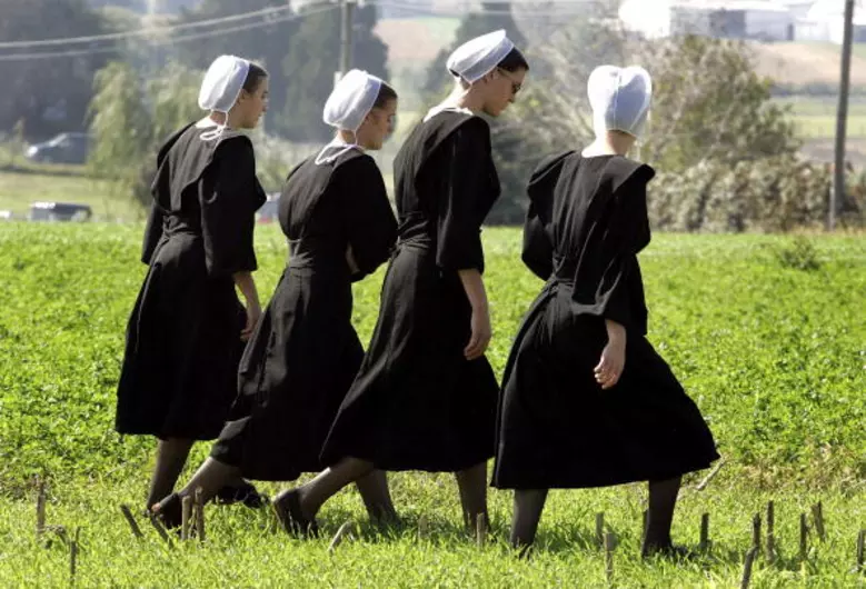 Amish Women In New York Must Obey These Rules Amish Women In New York Must Obey These Rules