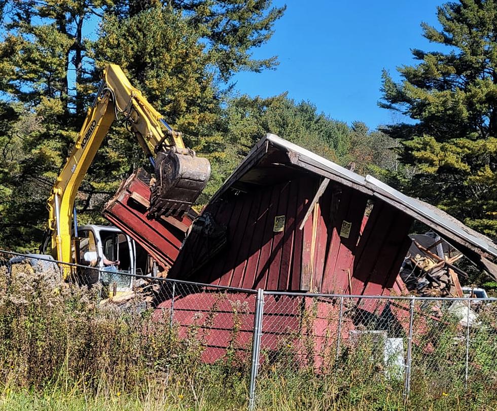 The Old Woody&#8217;s Roadhouse Is Finally Gone But Not Forgotten