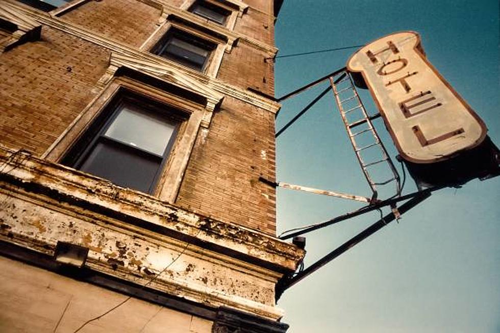 America&#8217;s Oldest Hotel Is In Berkshire Massachusetts