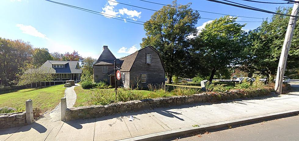 The Oldest House In Massachusetts Is Still Standing After Over 300 Years