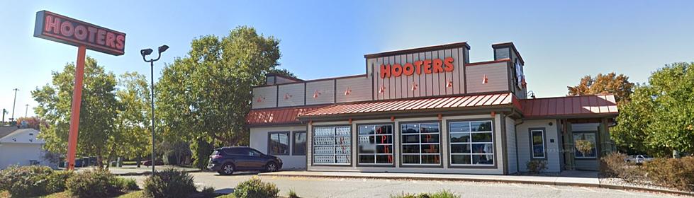 These Are The Last 4 Hooters Locations Remaining In Massachusetts
