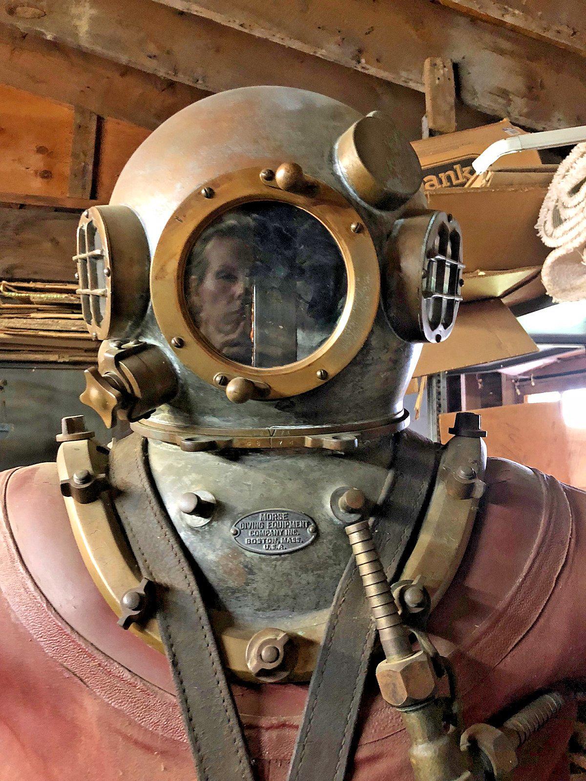 Diving Me Crazy: Antique Deep Sea Diving Suit for Sale in Rome