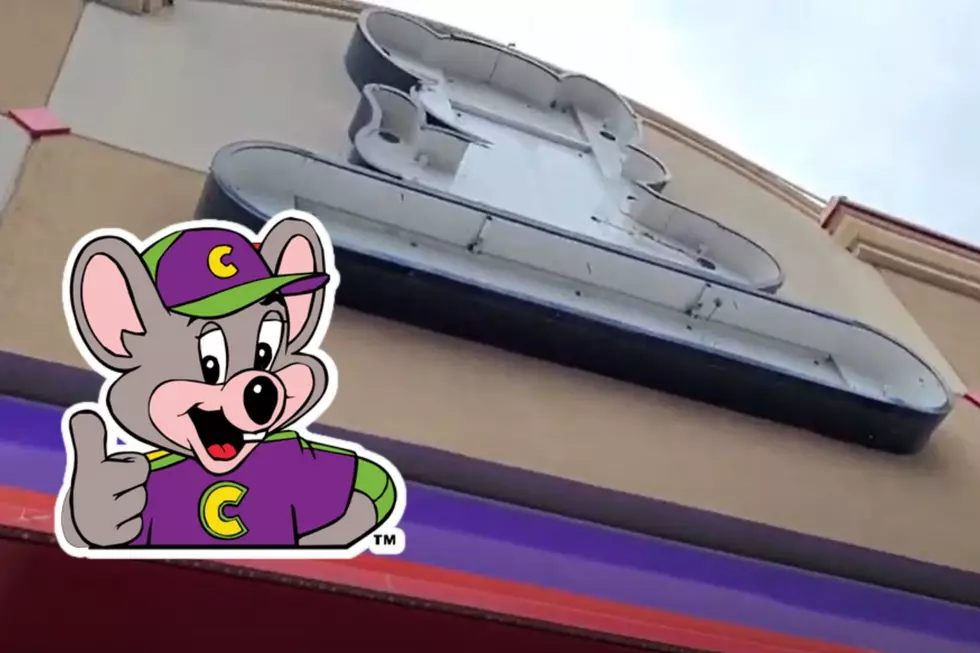 Where&#8217;s the Mouse? Inside the Abandoned New Hartford Chuck E. Cheese