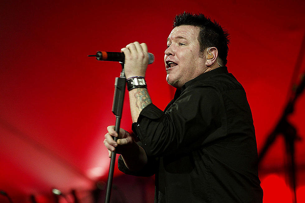 Steve Harwell’s Last Show with Smash Mouth was Drunken, Chaotic Mess in Upstate NY