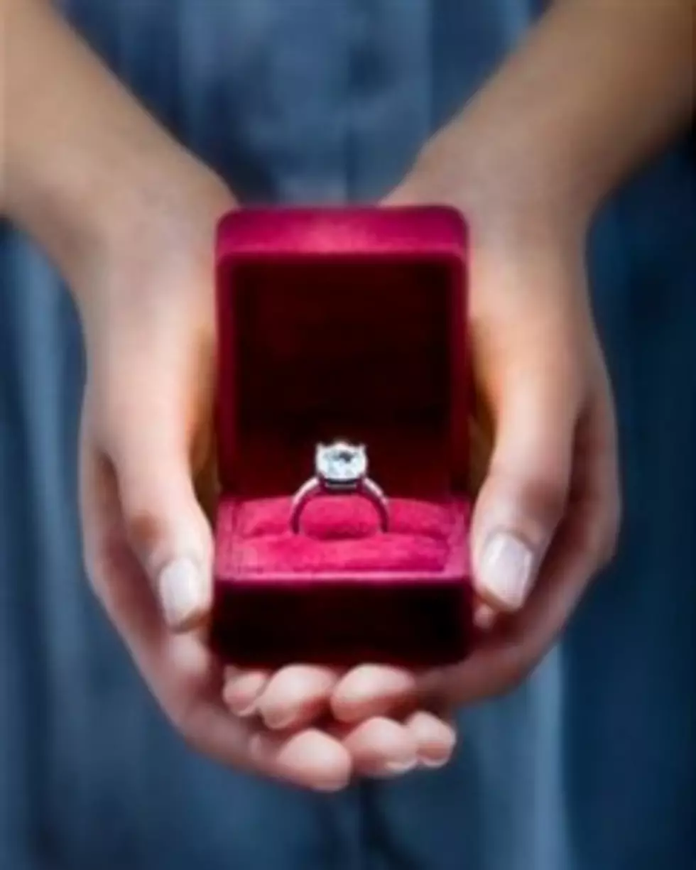 A Man Is Busted For Proposing with a Stolen Ring