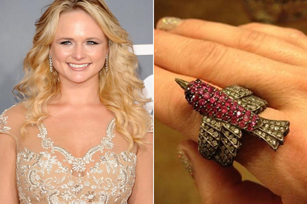 Miranda Lambert Gets Long-Awaited Valentine’s Day Gift From Blake Shelton