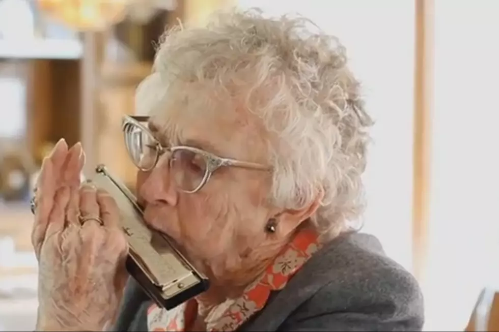 Dorothy Custer Celebrates 101st Birthday By Riding Zip Line In The Canyon