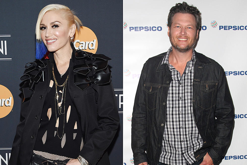 Blake Shelton and Gwen Stefani Show First Signs of PDA on &#8216;The Voice&#8217;