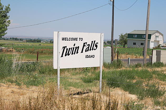First Impression: Twin Falls Smells Funny, But Feels Like Home