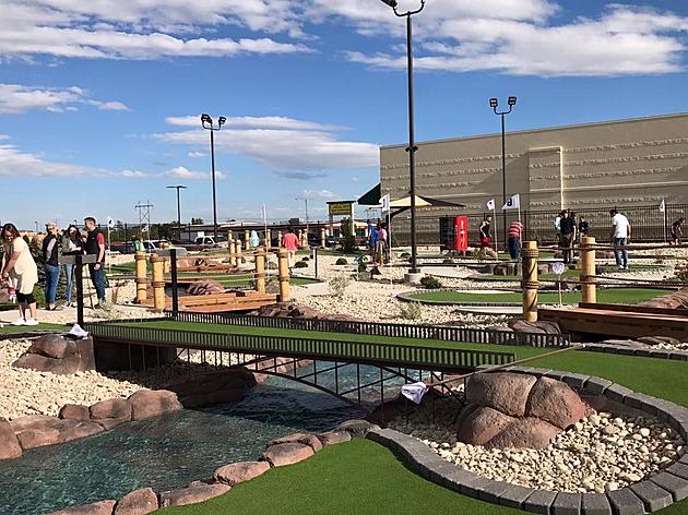Dad&#8217;s Golf Free on Father&#8217;s Day at Twin Falls Mini Golf Course