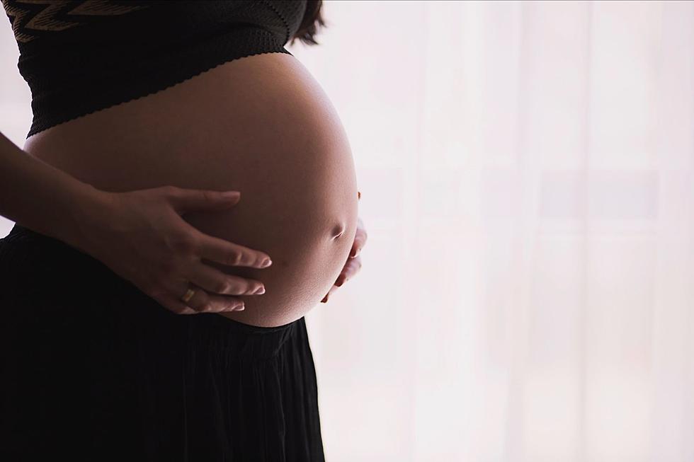 Why All the Pregnant Women of Twin Falls Are Constantly Upset