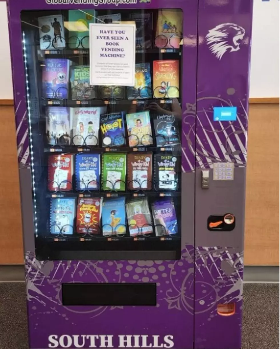 Twin Falls Middle School Has A New Book Vending Machine And I’m Super Jealous