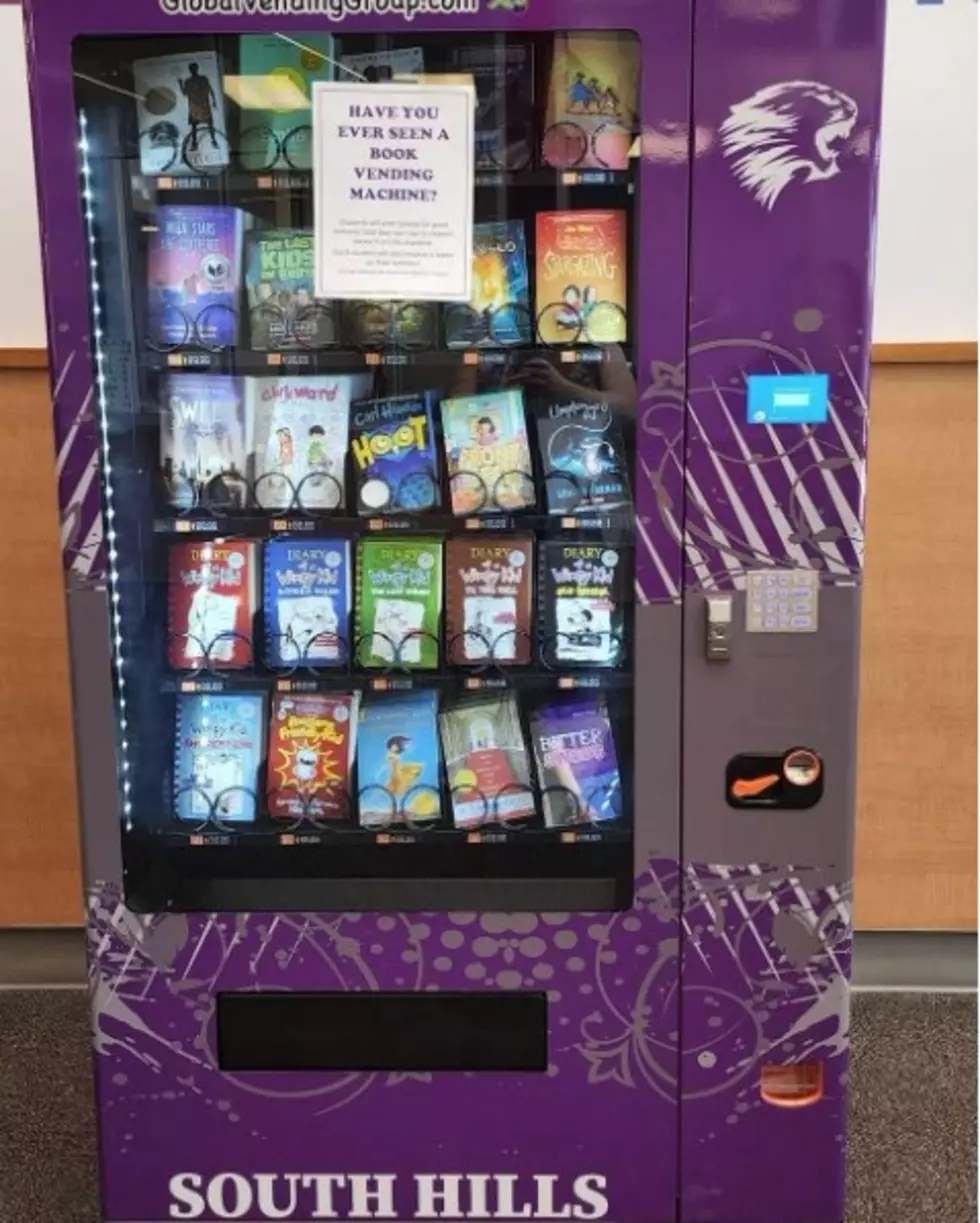 Twin Falls Middle School Has A New Book Vending Machine And I&#8217;m Super Jealous