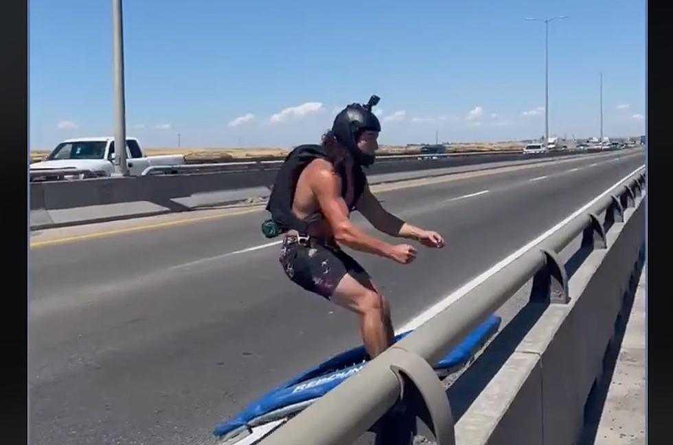 Perrine Bridge BASE Jump Proves Extreme Athletes Crazy-Stupid
