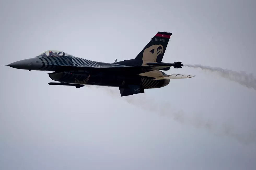 Did You See A Military Plane Flying Low in the Center City Skyline This Morning?