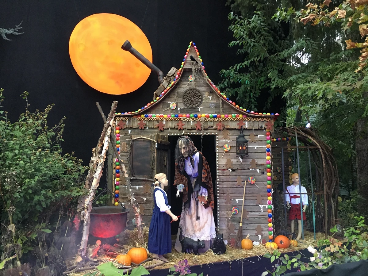Thompson St. in Bordentown is New Jersey's Best Halloween Display