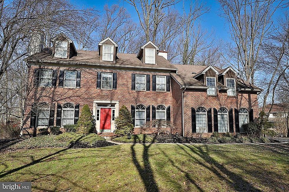 House for Sale in Maple Glen PA has a Fifty Shades of Grey Theme