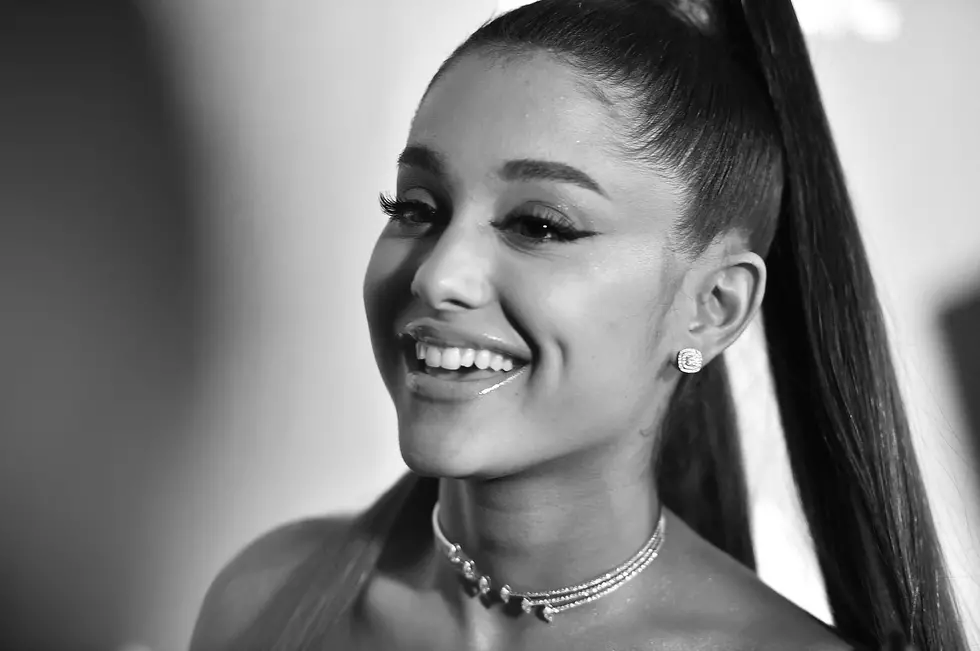 Ariana Grande And Starbucks Team Up For Women’s Day