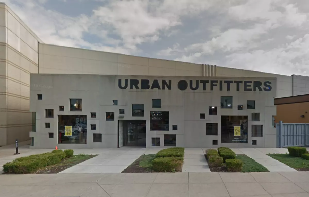 You Can Now Rent Clothes From Urban Outfitters, Anthropologie, and