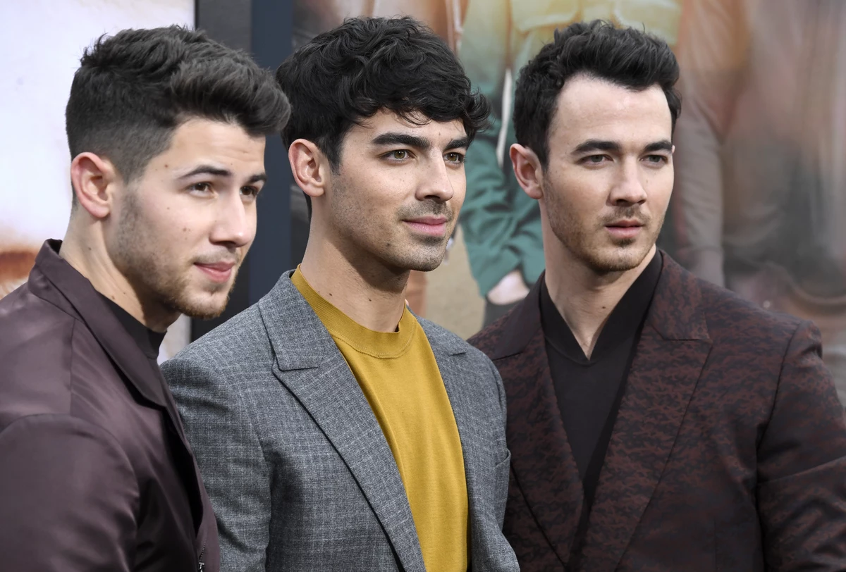 Jonas Brothers To Perform VMA Set at Iconic Jersey Shore Location.