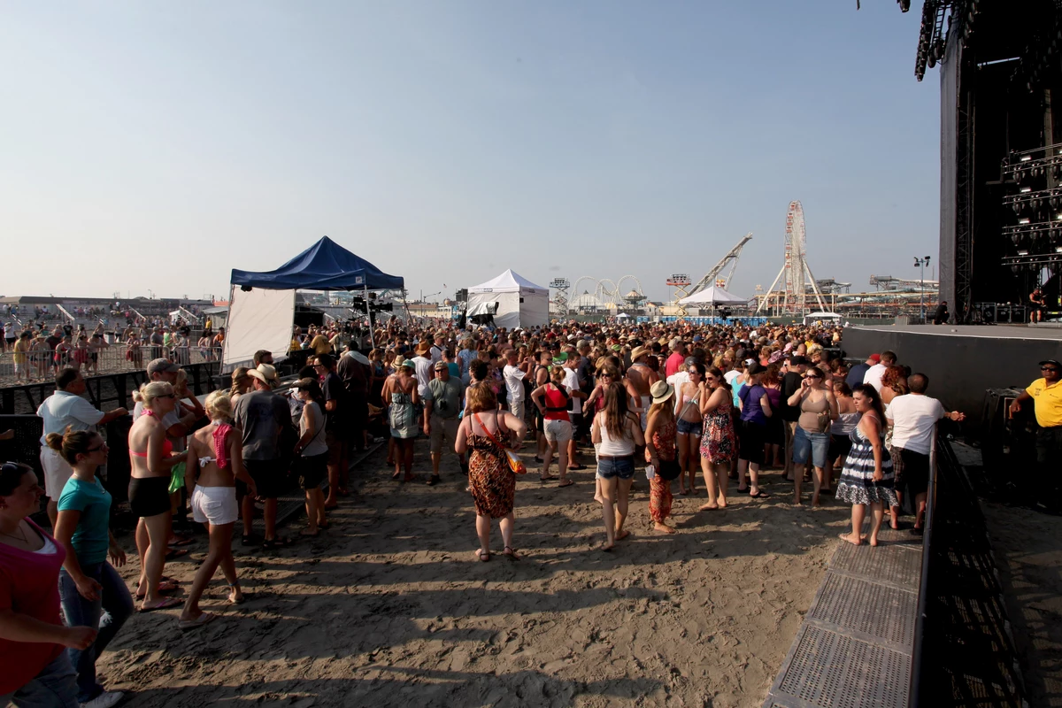Massive ThreeDay Country Music Festival Planned in Wildwood for Summer