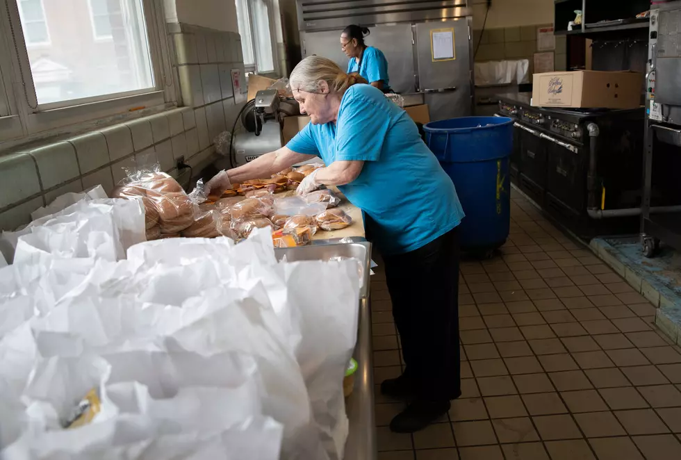 Trenton Public Schools Are Providing Grab &#038; Go Breakfast and Lunch For Students