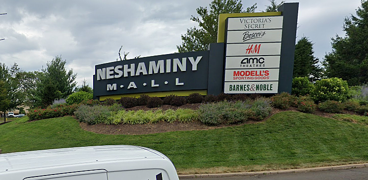 payless neshaminy mall