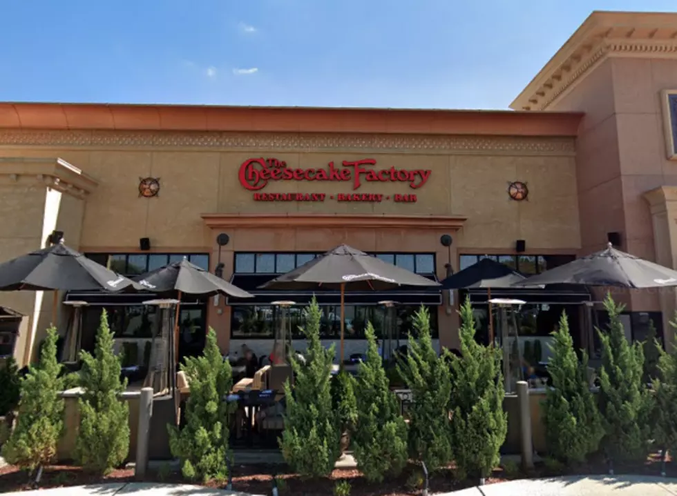 DoorDash And Cheesecake Factory Are Giving You Free Cheesecake