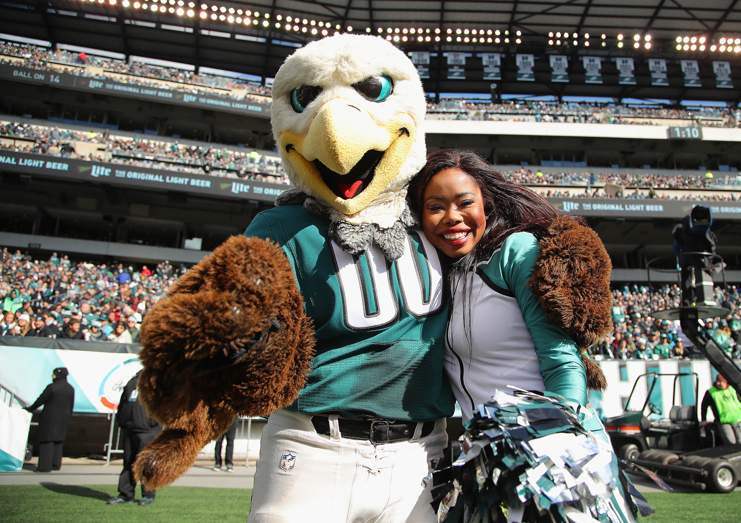 Eagles among NFL teams holding virtual cheerleader auditions