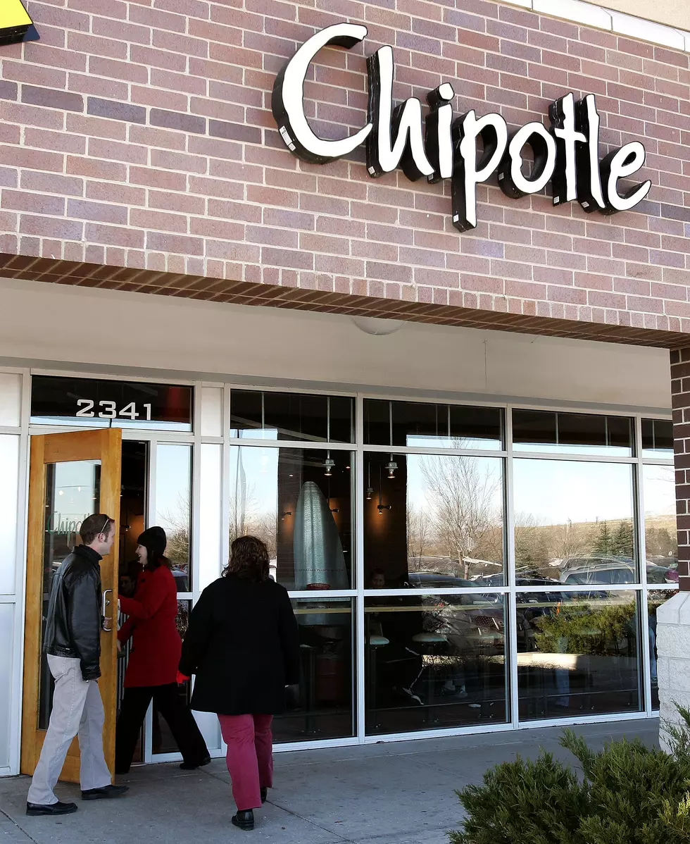 Chipotle Adding New Organic Beverages to their Menu this Summer