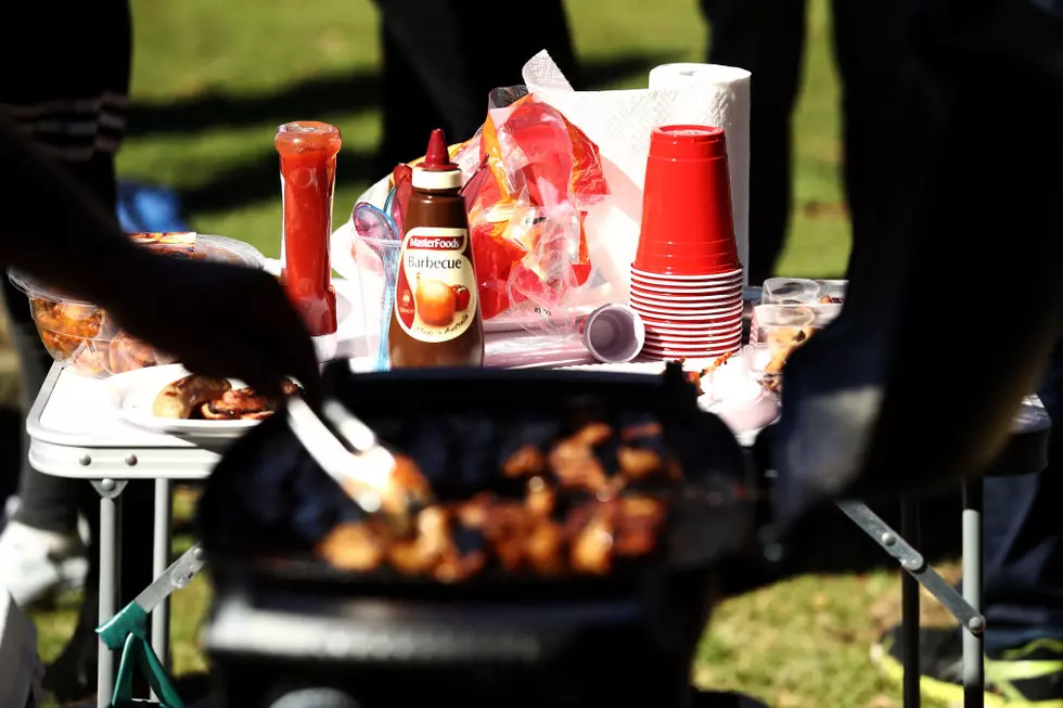 An NFL Fan in NJ Has Her Yard Transformed into a Tailgate Lot