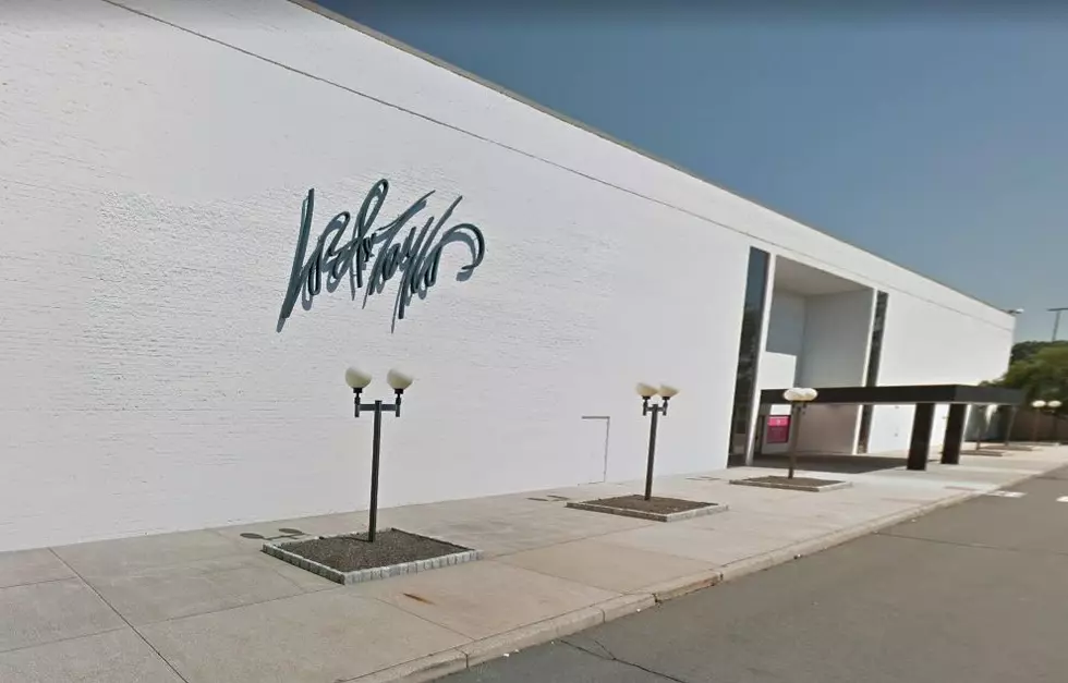 It’s Official – Lord & Taylor at Quaker Bridge Mall is Closing