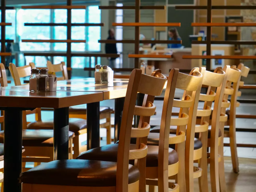 Murphy Lifts Dining Curfew, Increases Indoor Capacity